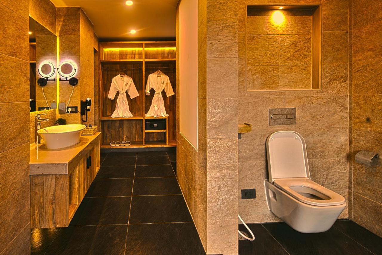 פוקהרה Dorje'S Resort And Spa מראה חיצוני תמונה